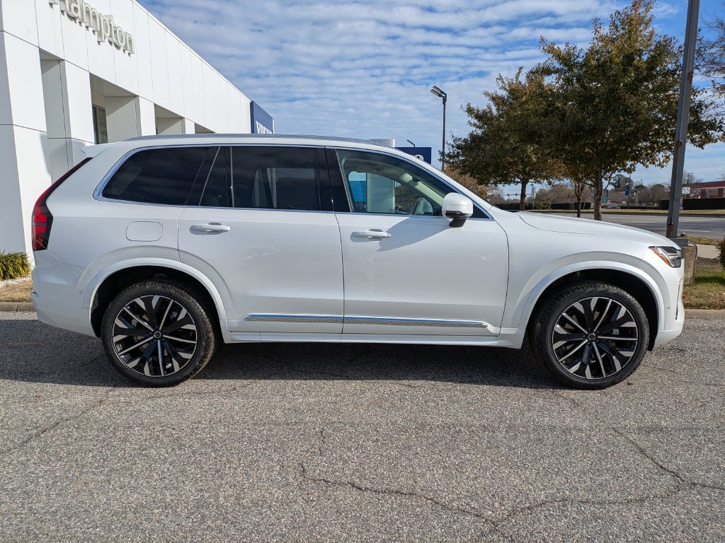 New 2026 Volvo XC90 B6 Ultra w/ Protection Package AWD/4WD image 3