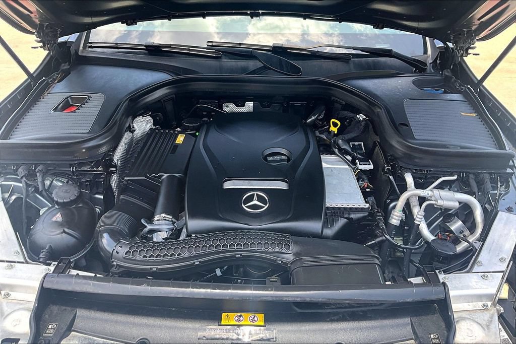 Used 2017 Mercedes-Benz GLC 300 image 13