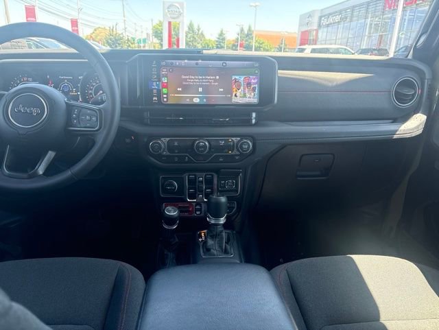 Used 2026 Jeep Gladiator Rubicon AWD/4WD image 25