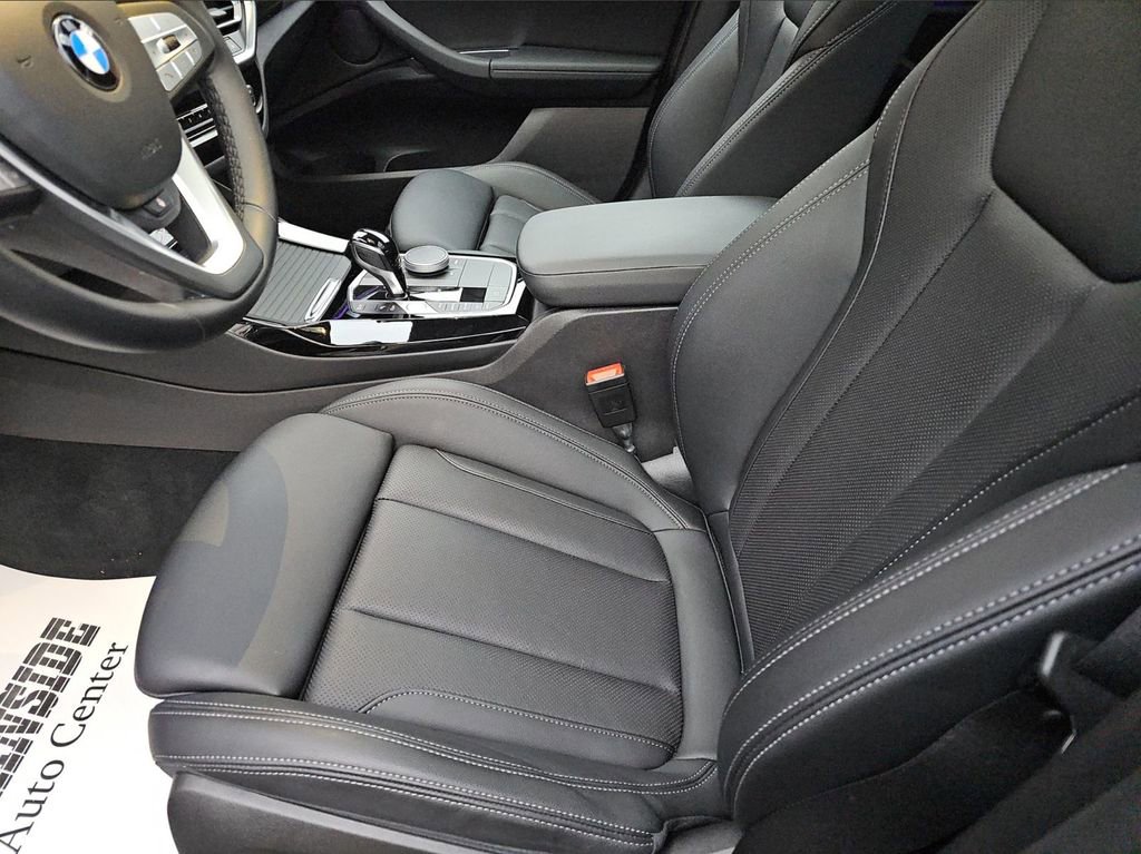 Used 2023 BMW X3 xDrive30i w/ Premium Package image 10