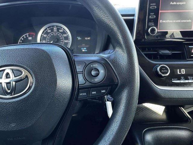 Used 2020 Toyota Corolla LE FWD image 24
