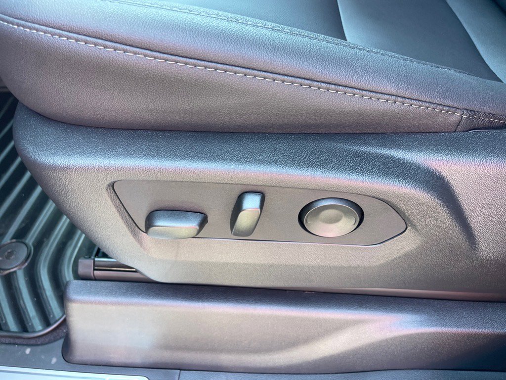 New 2026 Chevrolet Silverado 1500 LT w/ Leather Package image 9