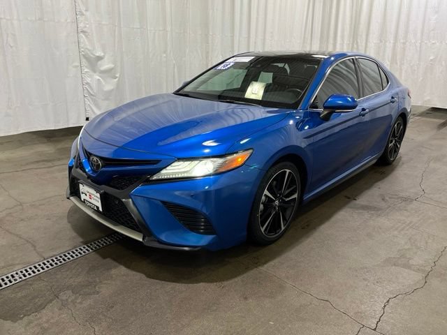 Certified 2018 Toyota Camry XSE FWD image 7