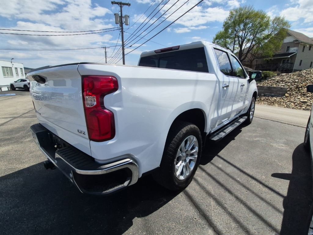Used 2023 Chevrolet Silverado 1500 LTZ AWD/4WD image 7