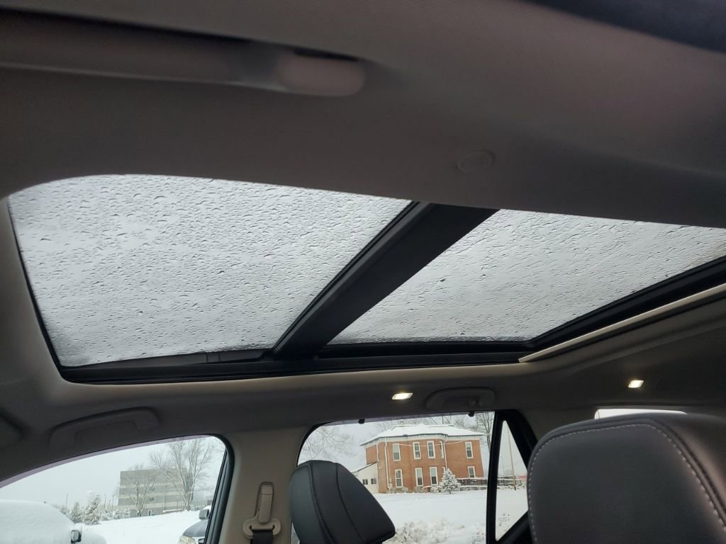 Used 2023 Honda Pilot Touring image 31