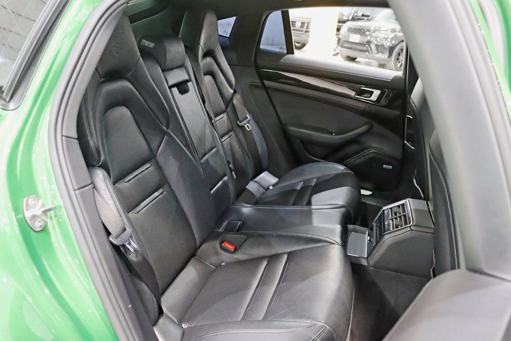Used 2020 Porsche Panamera 4 image 26