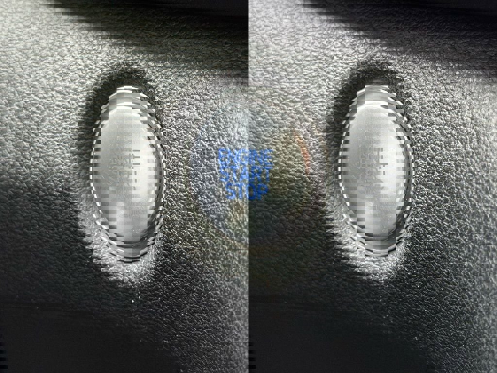 Used 2023 Hyundai Santa Fe SEL image 22