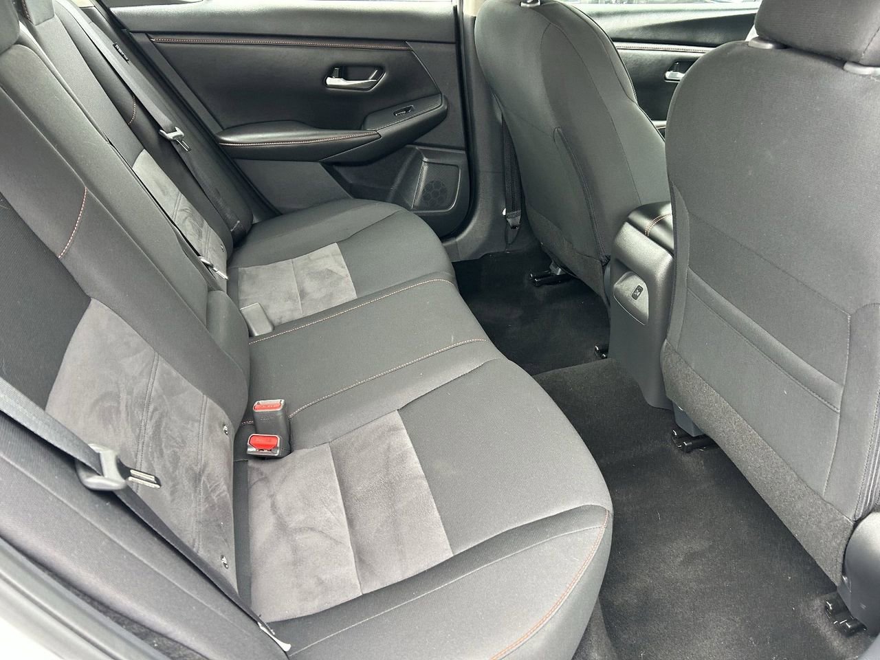 Certified 2025 Nissan Sentra SR image 12