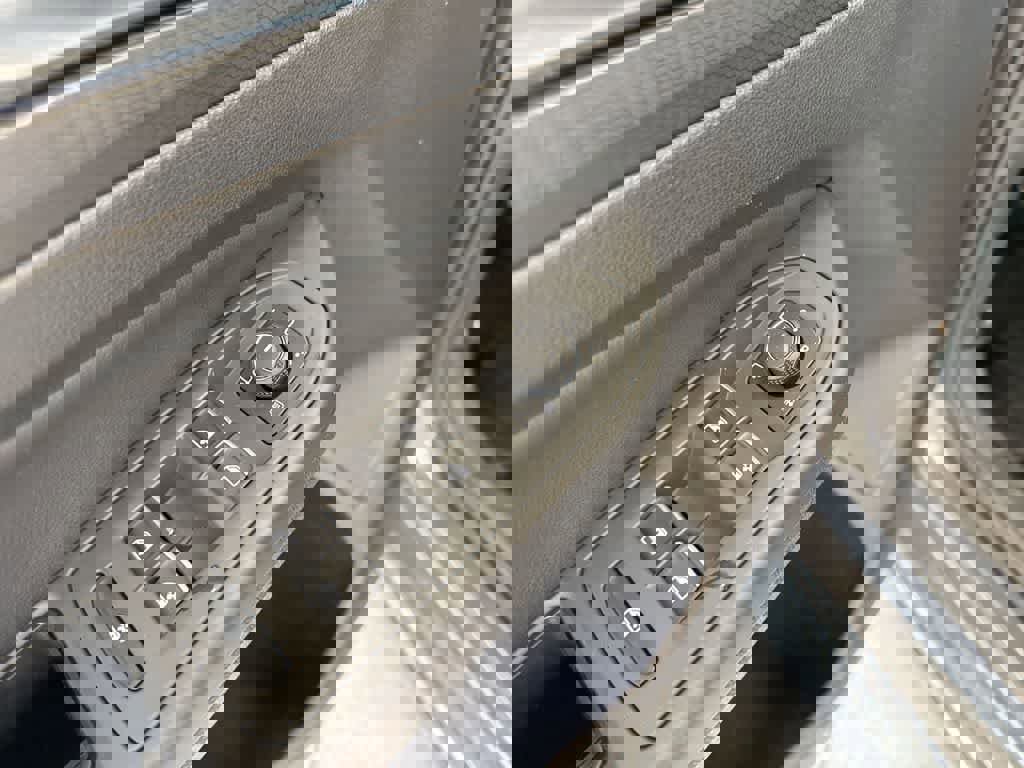 Used 2024 Volkswagen GTI Autobahn image 19