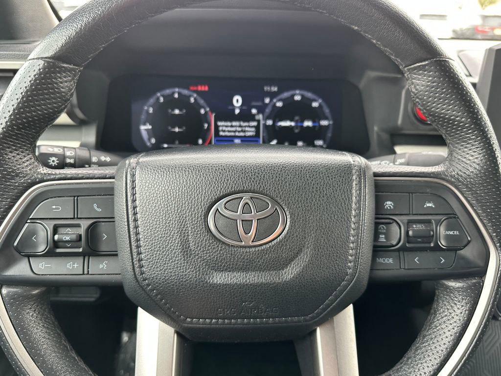 Used 2024 Toyota Tacoma TRD Off-Road image 23