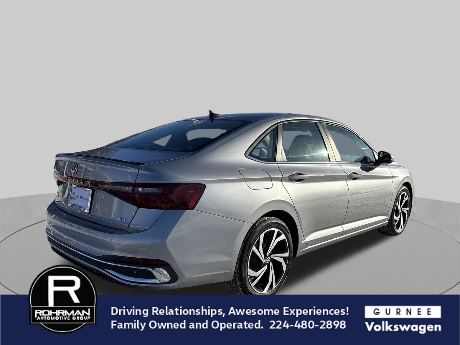 New 2026 Volkswagen Jetta SEL FWD image 9