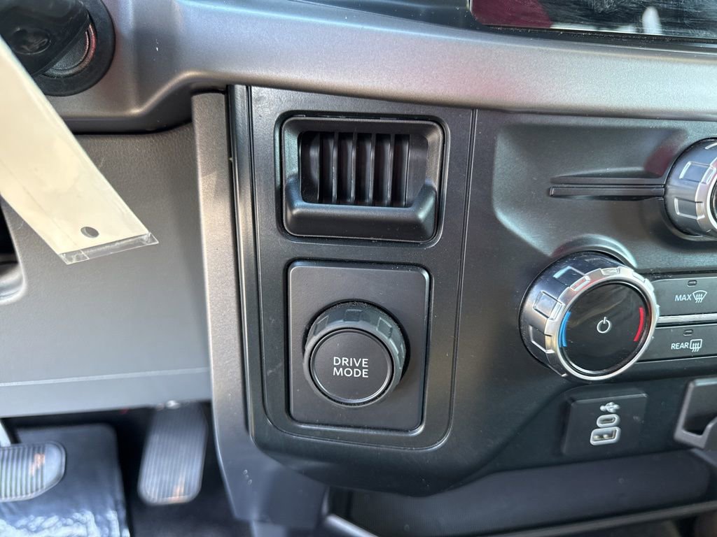 Used 2025 Ford F150 XLT w/ Equipment Group 301A Standard image 11