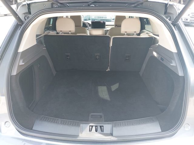 Used 2023 Lincoln Corsair AWD w/ Equipment Group 101A image 12