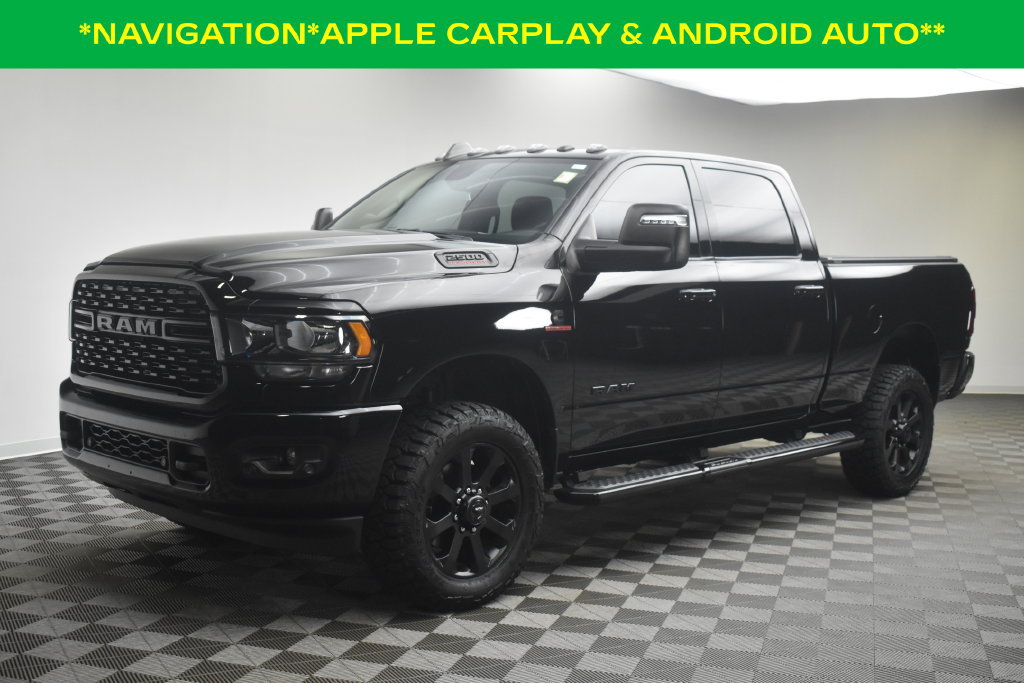 Used 2024 RAM 2500 Big Horn w/ Night Edition AWD/4WD image 2
