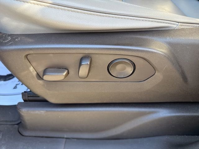 Used 2021 GMC Yukon SLT image 34