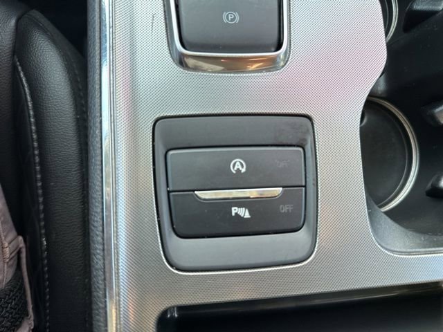 Used 2024 Ford Edge Titanium image 33