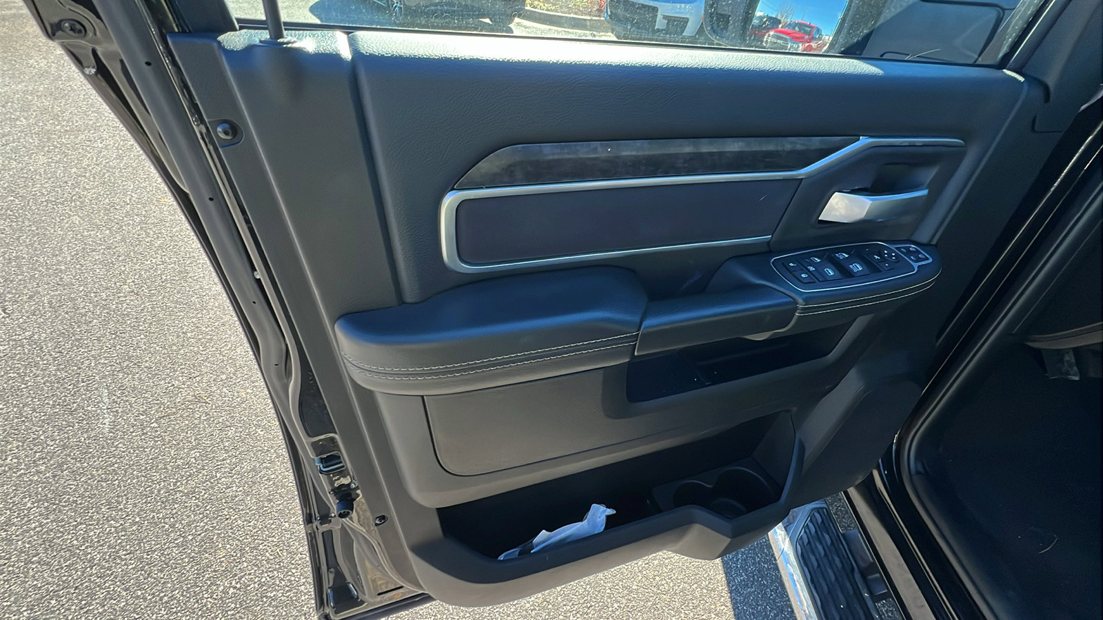 Used 2024 RAM 2500 Big Horn w/ Bed Utility Group image 14