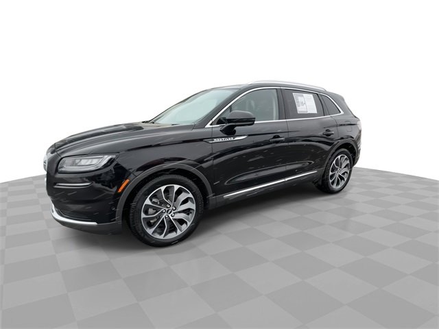 Used 2022 Lincoln Nautilus Reserve w/ Equipment Group 201A image 4