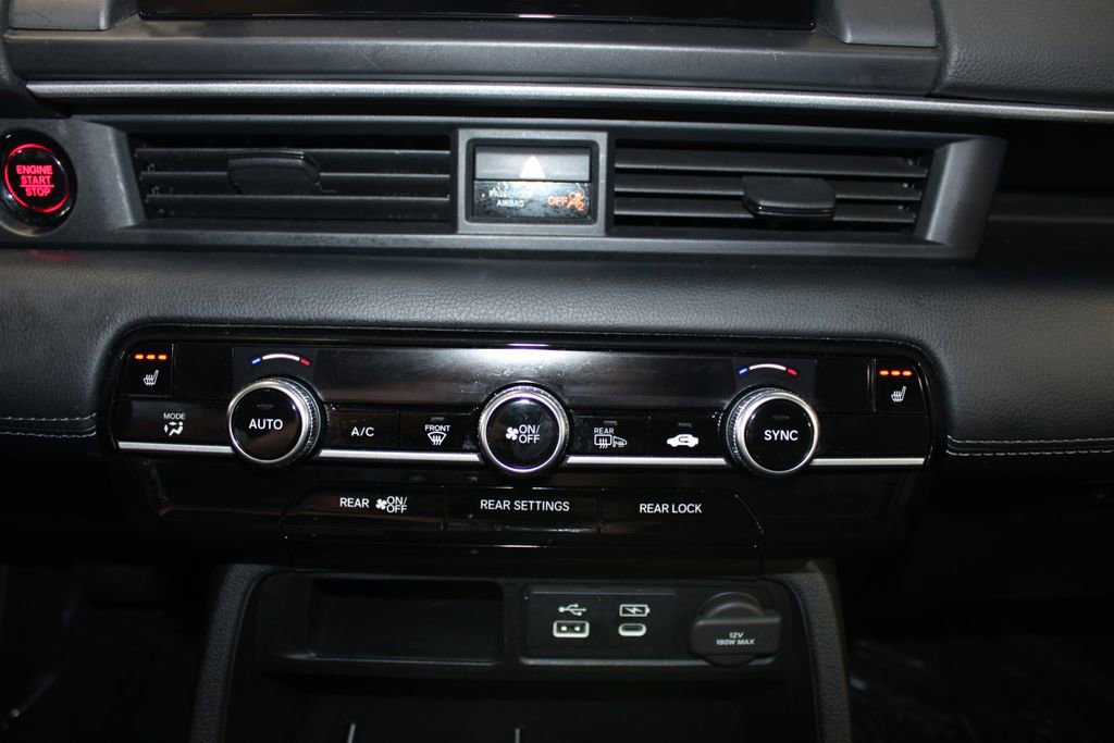Used 2025 Honda Pilot Touring image 34