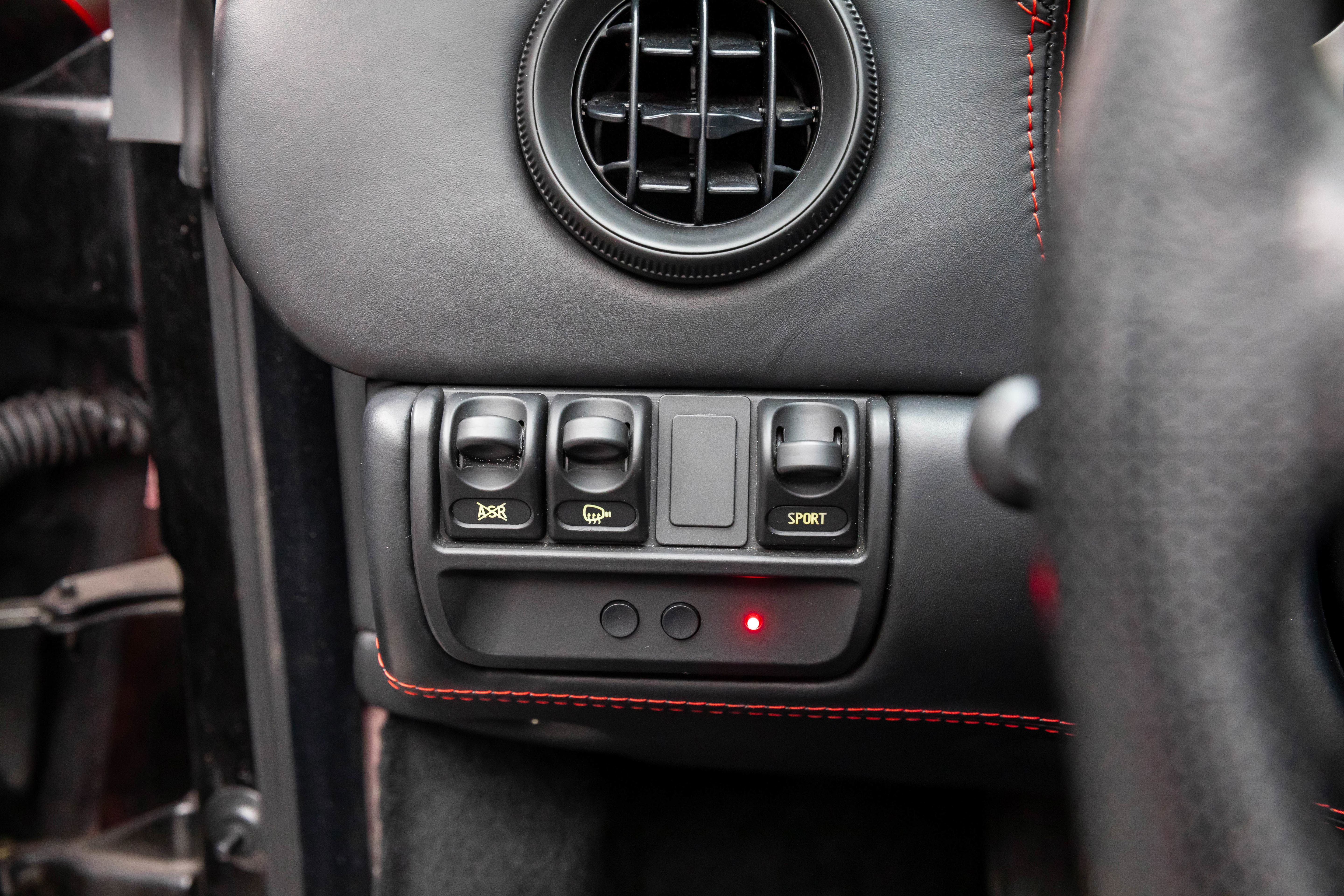 Used 2004 Ferrari 360 Spider image 21