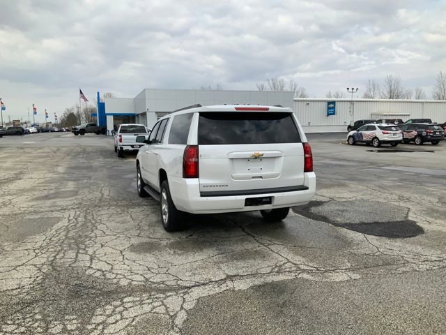 Used 2018 Chevrolet Suburban LT image 9