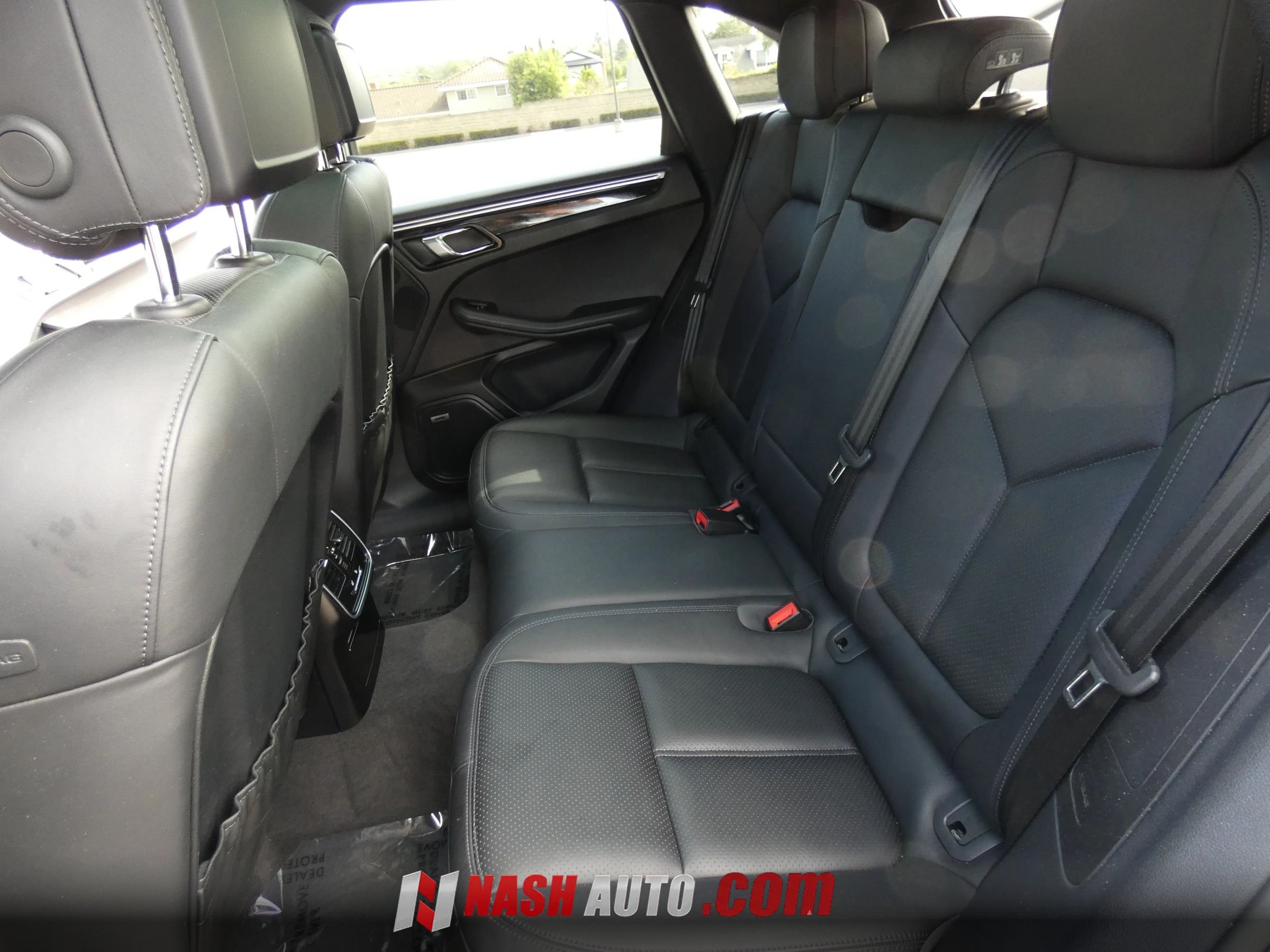 Used 2017 Porsche Macan S AWD/4WD image 38