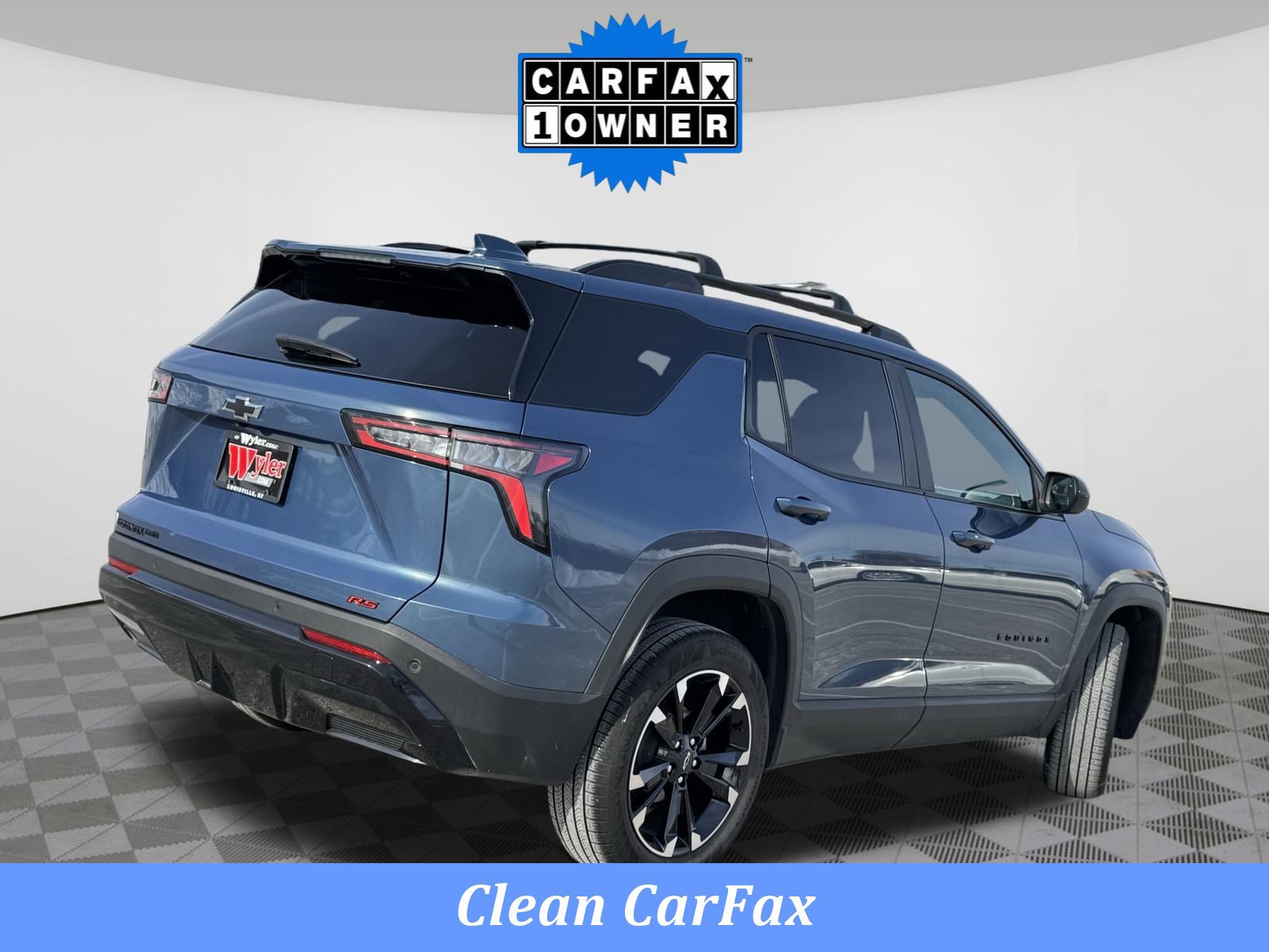 Used 2025 Chevrolet Equinox RS w/ Convenience Package III image 3