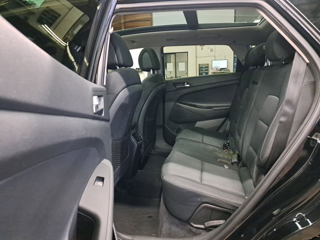 Used 2017 Hyundai Tucson Night image 13