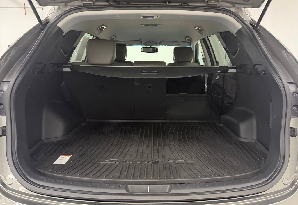 Used 2016 Hyundai Santa Fe Sport w/ Option Group 03 image 25