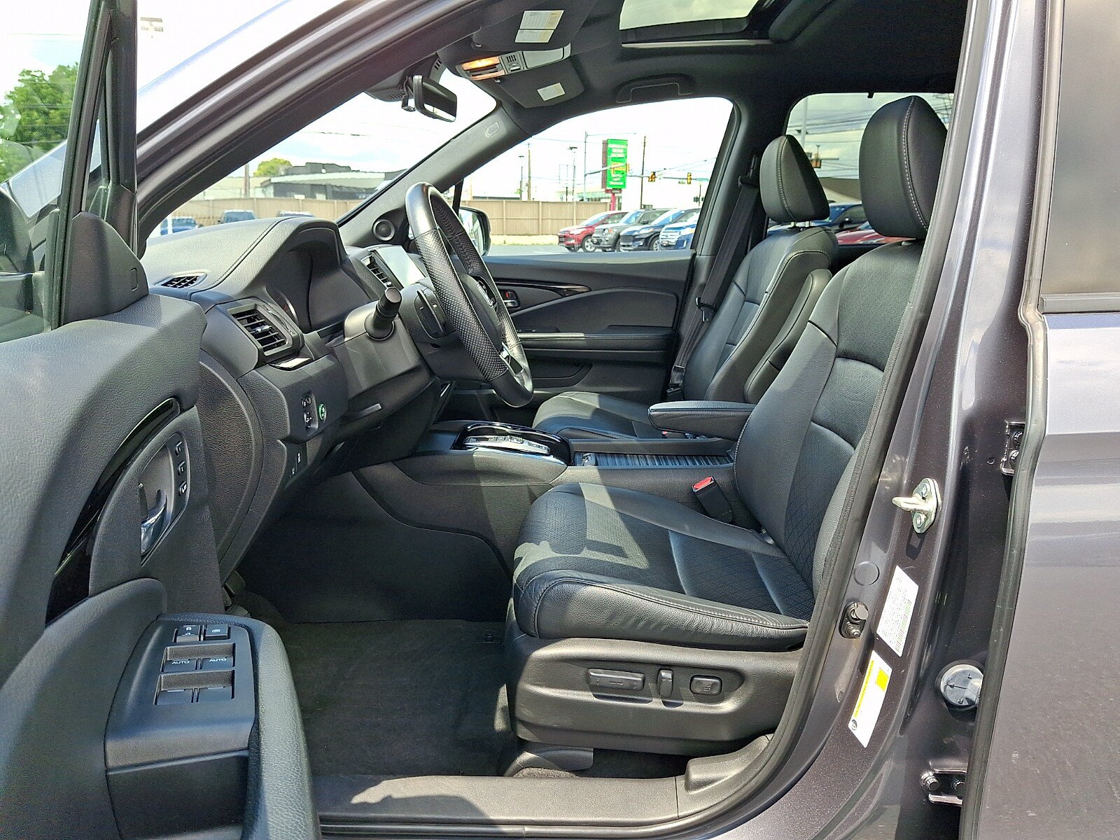 Used 2020 Honda Passport Touring image 15