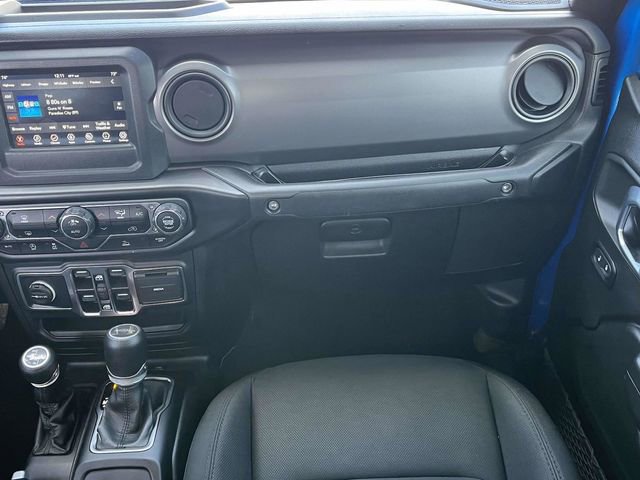 Used 2021 Jeep Gladiator Sport image 18