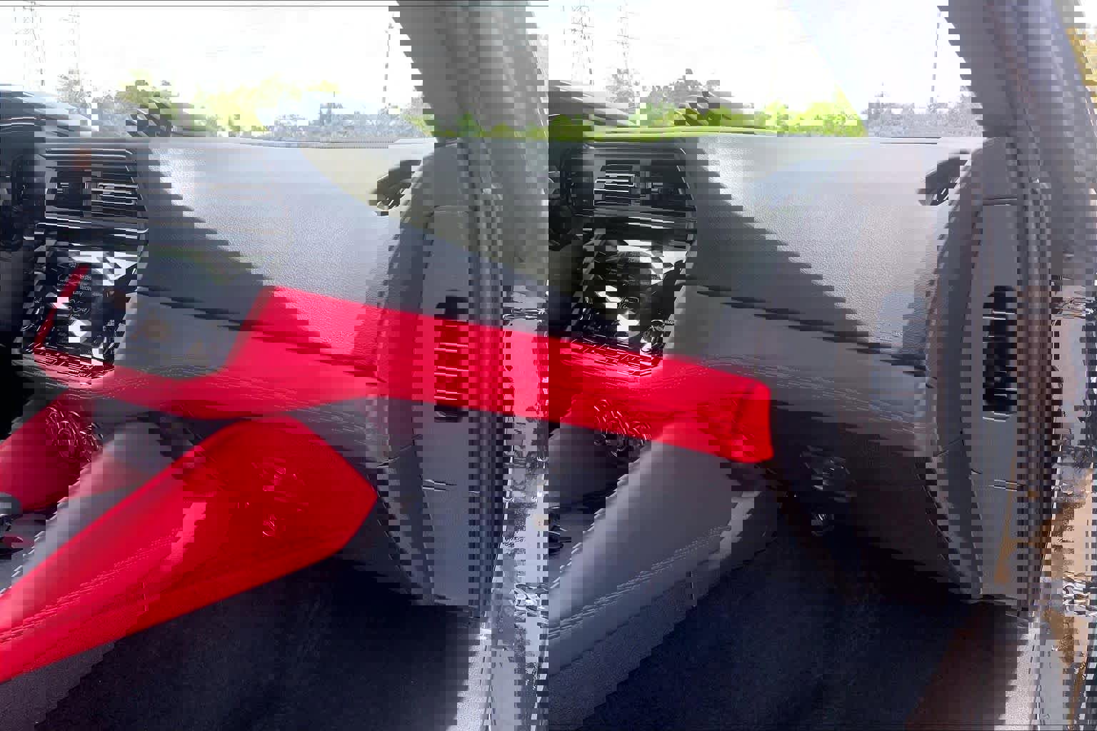 Used 2025 Nissan Z Performance w/ Floor Mat Package image 16