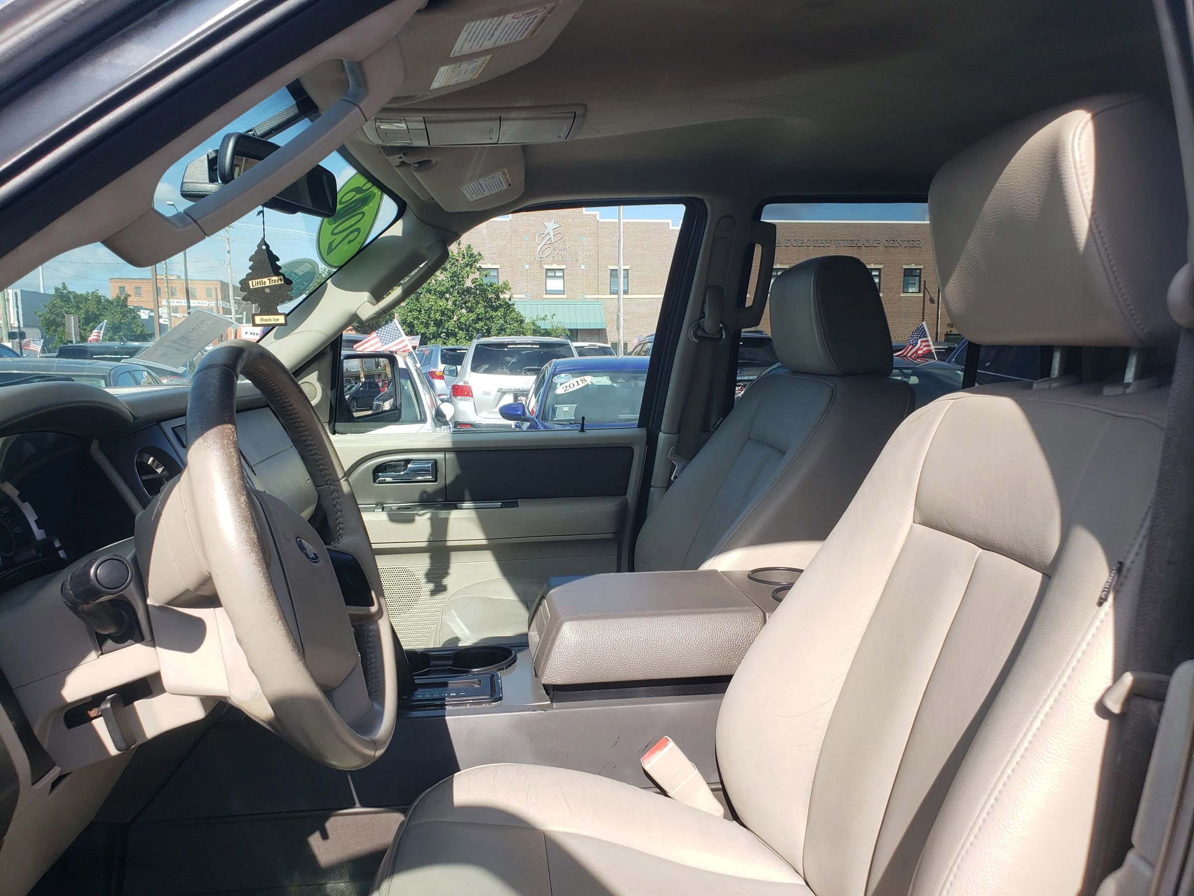 Used 2008 Ford Expedition EL XLT AWD/4WD image 14