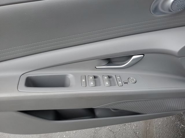 Certified 2023 Hyundai Elantra SEL FWD image 19