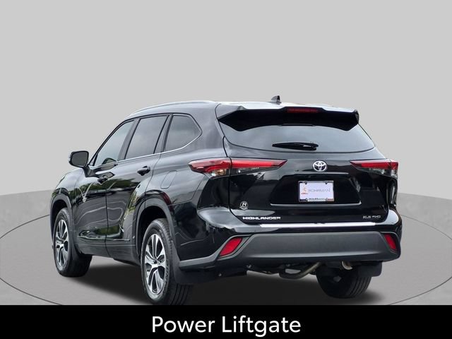 Certified 2025 Toyota Highlander XLE AWD/4WD image 9