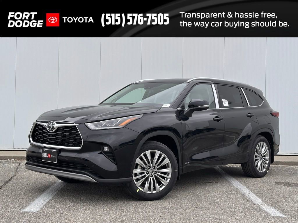New 2026 Toyota Highlander Platinum