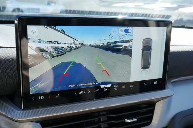 New 2026 Ford Explorer Active image 3