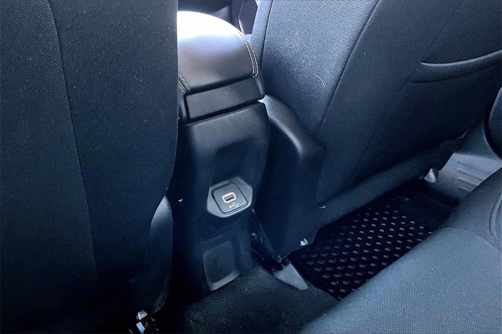 Used 2022 Jeep Renegade Latitude image 33