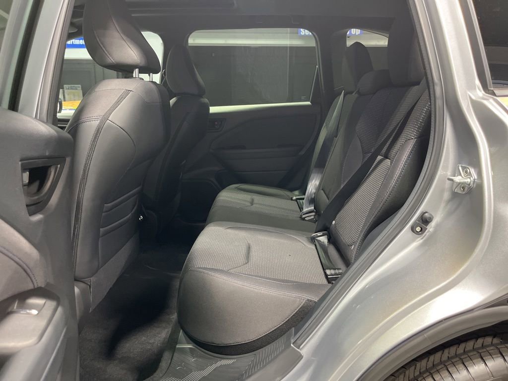 Used 2026 Subaru Forester Premium AWD/4WD image 33