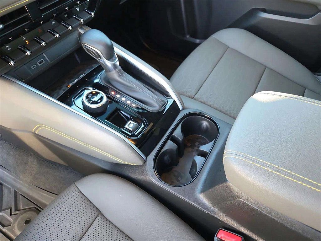 Used 2023 Chevrolet Colorado ZR2 w/ ZR2 Convenience Package III image 20