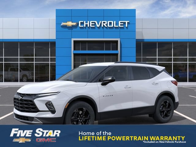 New 2026 Chevrolet Blazer LT w/ Convenience Package FWD image 2