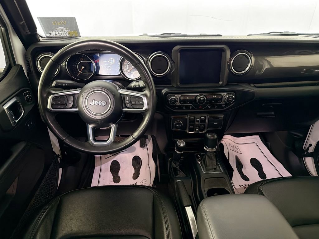 Used 2021 Jeep Wrangler Unlimited Sahara image 22