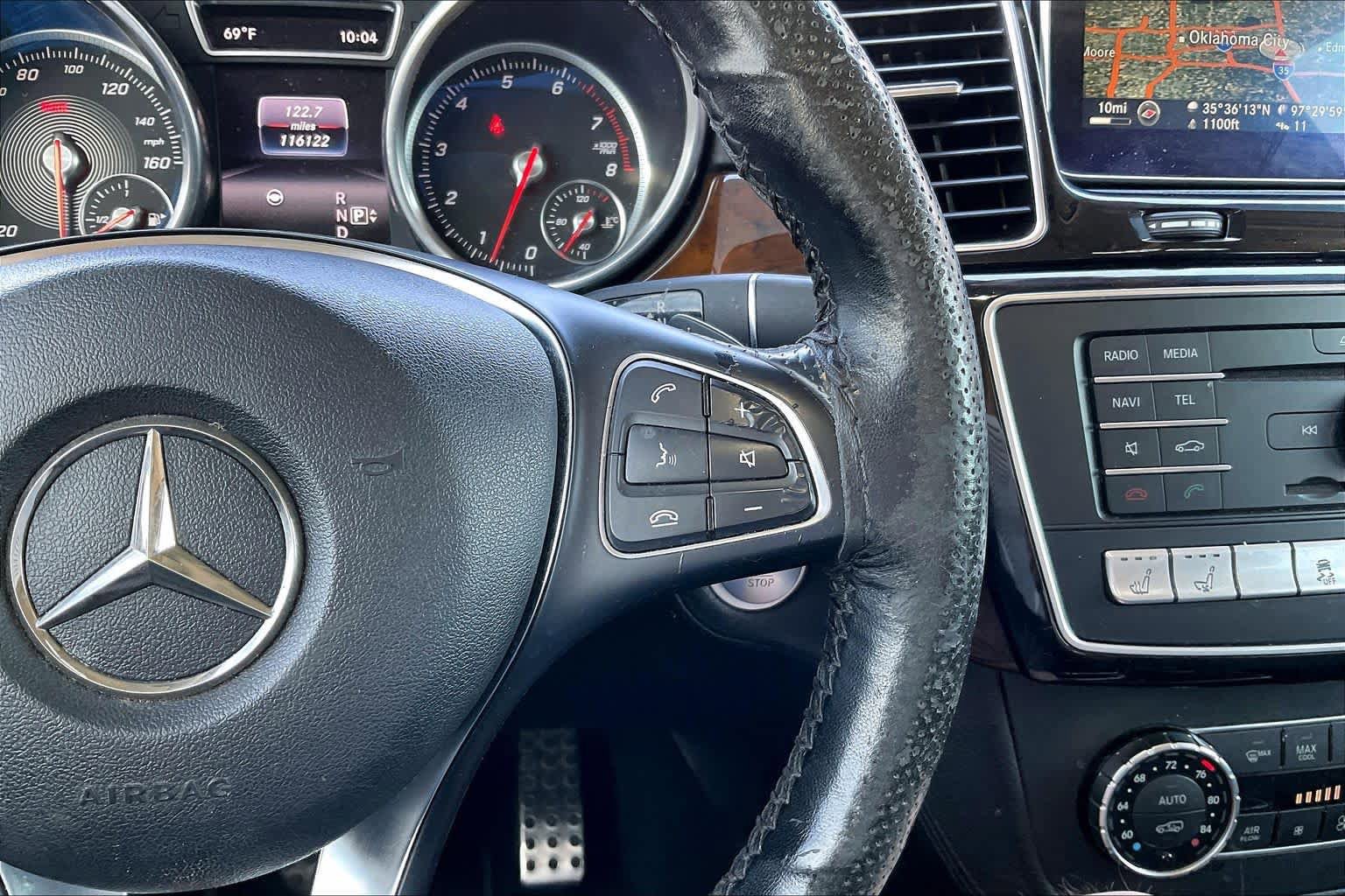 Used 2016 Mercedes-Benz GLE 400 4MATIC image 25
