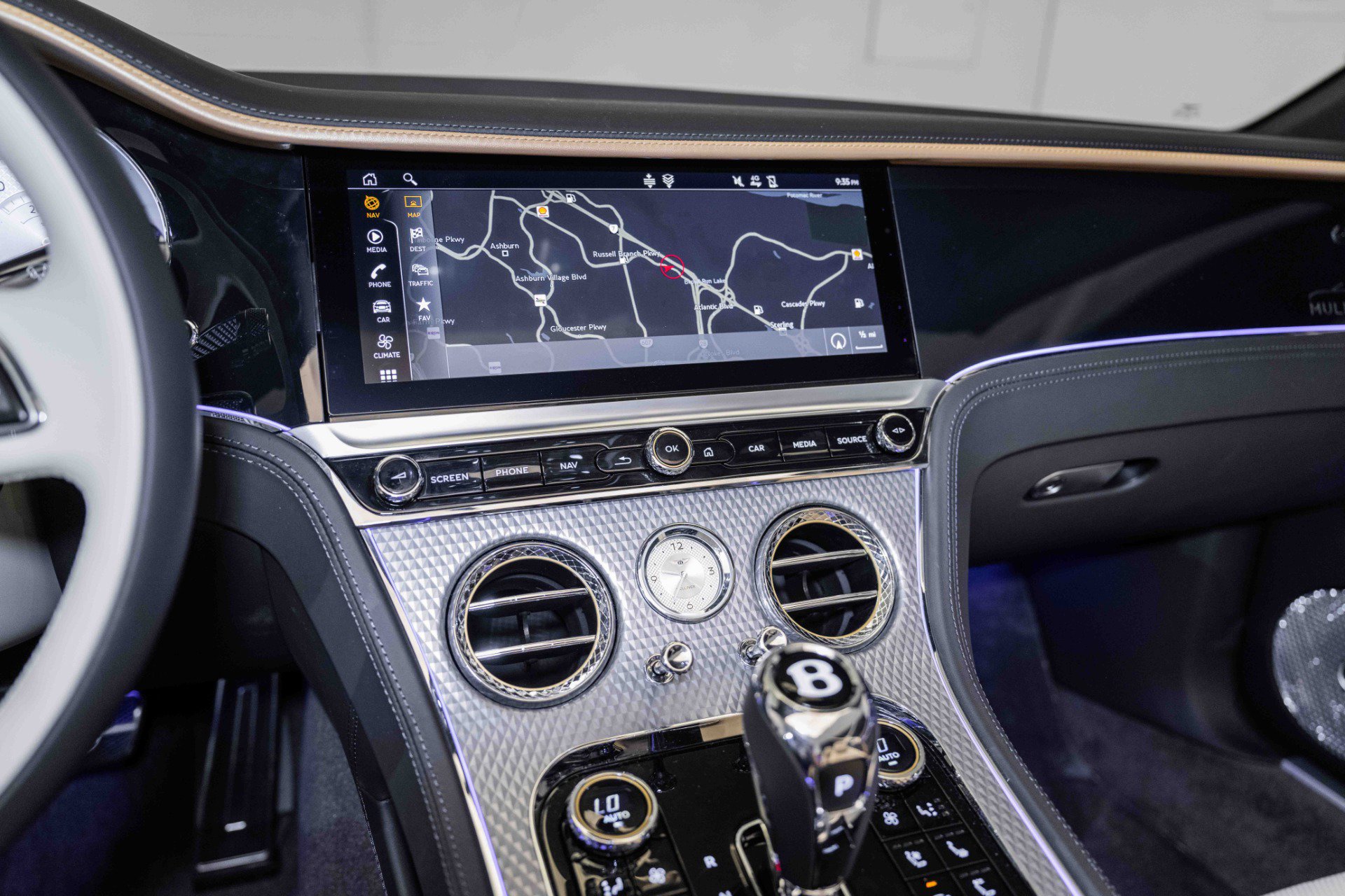 Used 2024 Bentley Continental GT Mulliner image 26