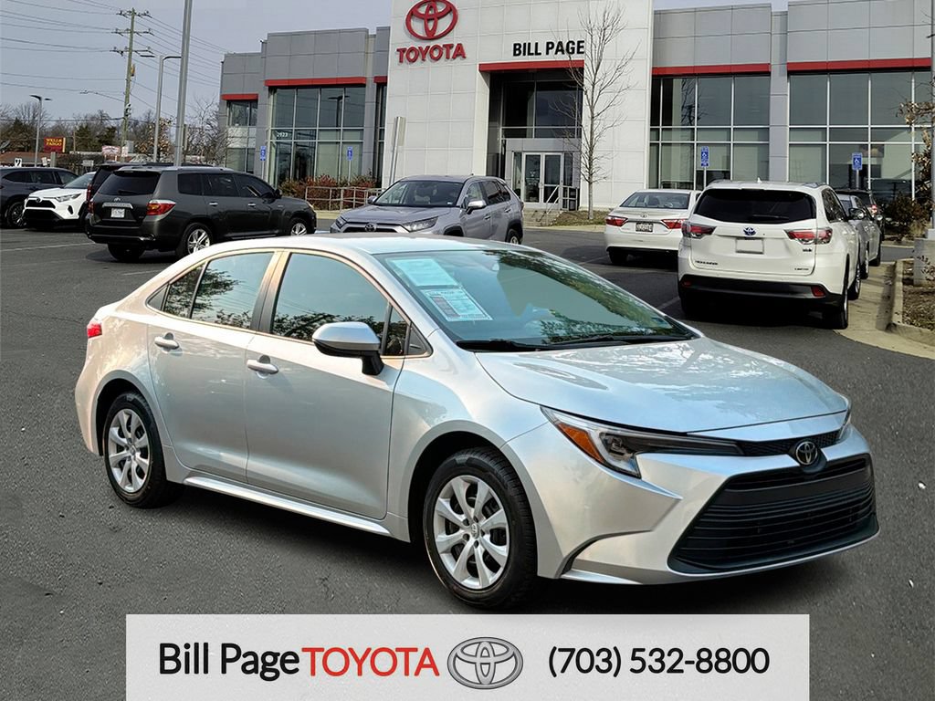 Used 2026 Toyota Corolla LE FWD image 1