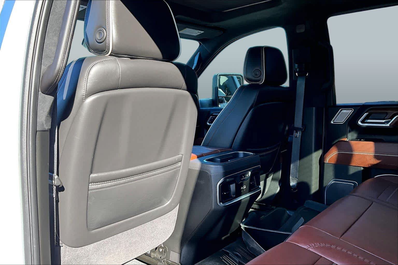Used 2025 GMC Sierra 2500 Denali Ultimate w/ Max Trailering Package AWD/4WD image 22