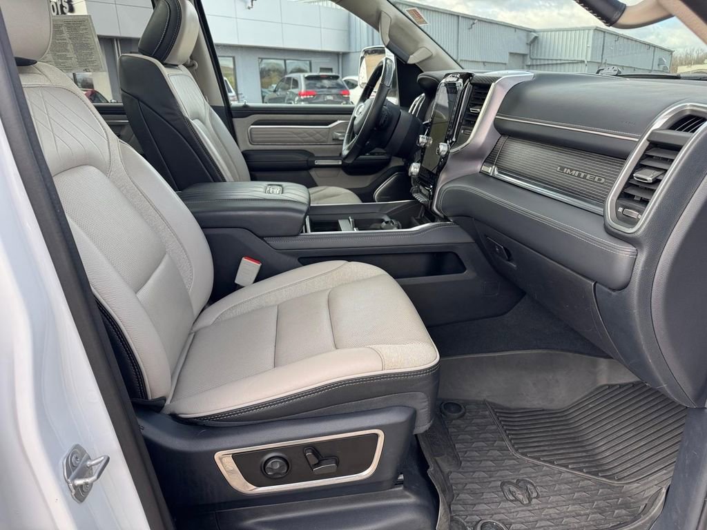Used 2022 RAM 1500 Limited AWD/4WD image 8