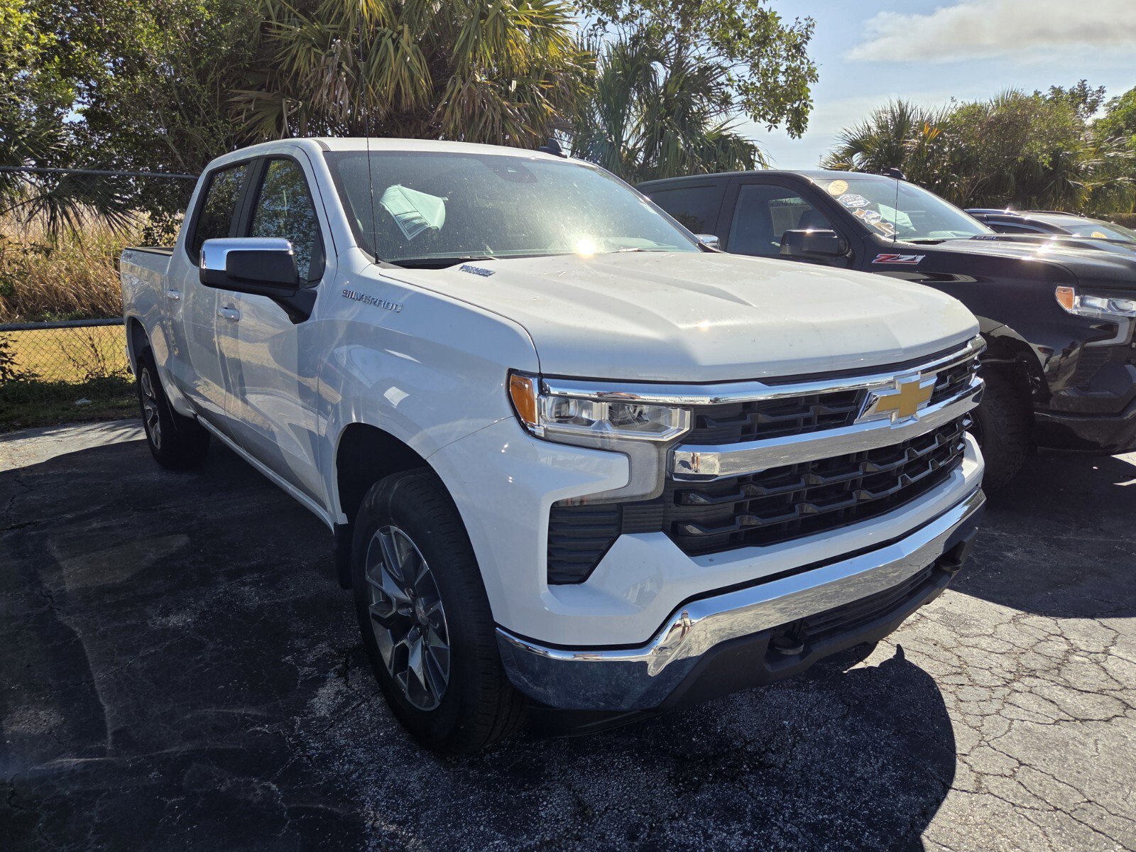 New 2026 Chevrolet Silverado 1500 LT image 3
