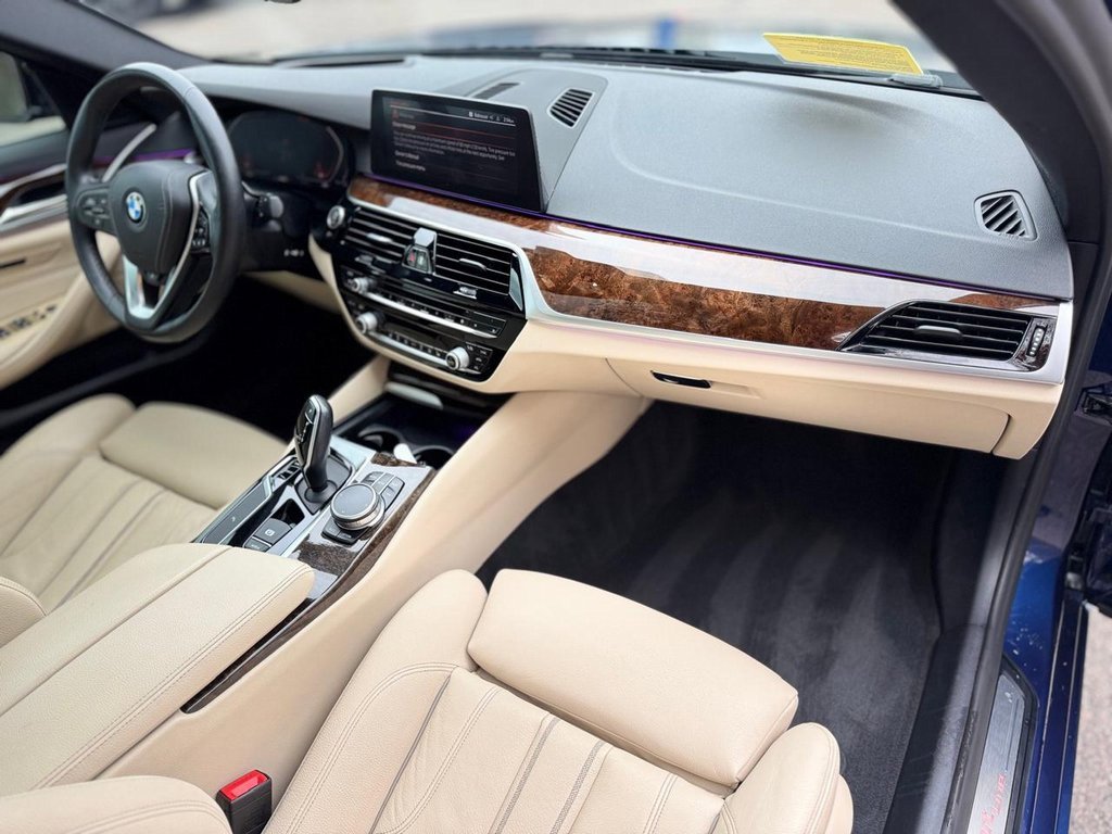 Used 2020 BMW 540i xDrive w/ Premium Package image 20