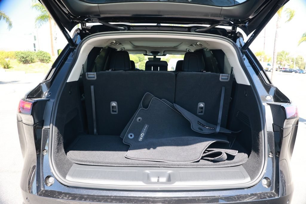 Used 2026 INFINITI QX60 Luxe w/ Cargo Package FWD image 39